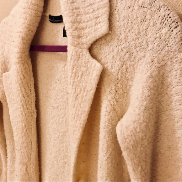 Moda International White Sweater Jacket - Medium - Picture 2 of 7